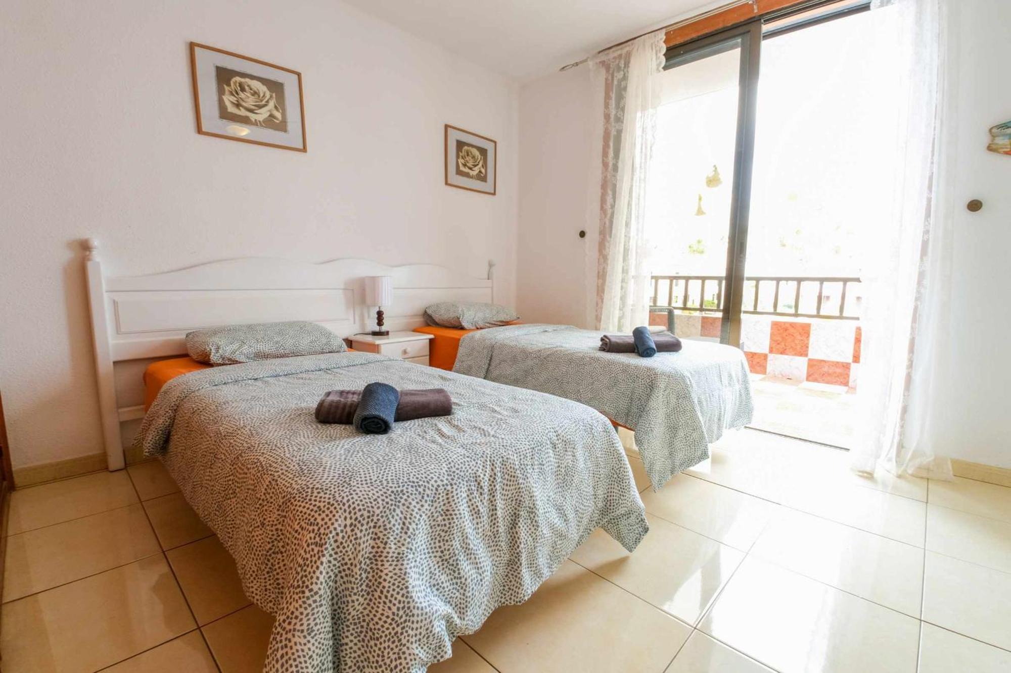Parque Santiago I 242 By Tenerife & Sales * Playa de las Americas (Tenerife)